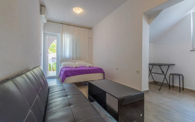 Apartments Mirela