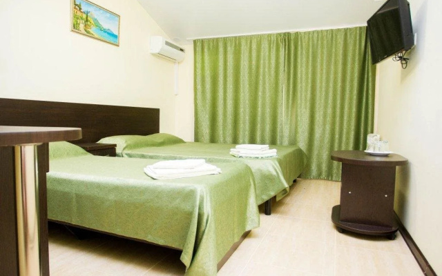 The Hloya Inn