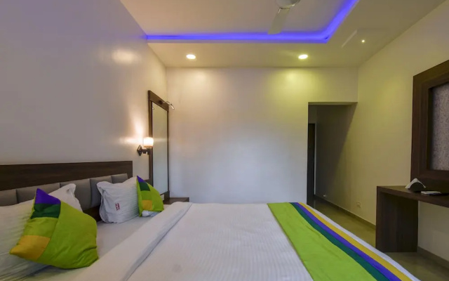 Treebo Prince Palace With Swimming Pool