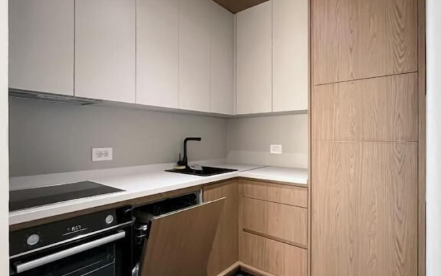 I&I Tesla Apartment's