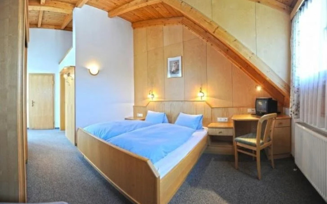 Aktiv Hotel Karnia