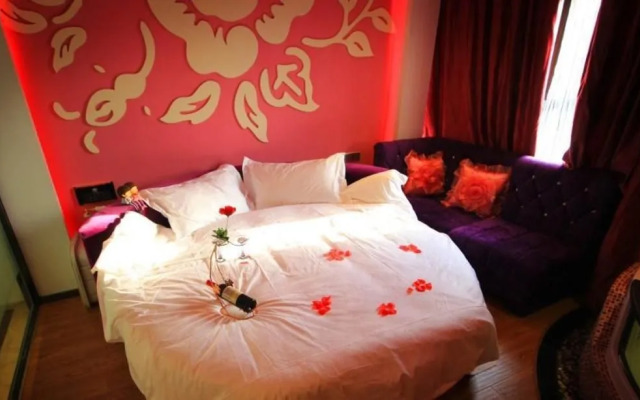 Meigui Zhiyue Theme Hotel