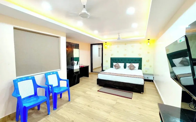 Hotel Kunj Santosh Near Jagannath Temple