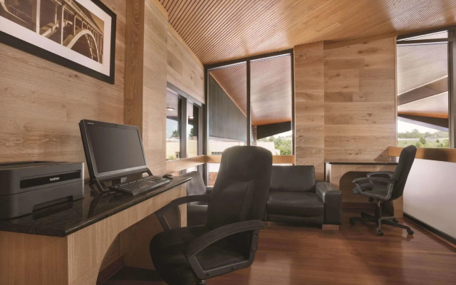Country Inn & Suites by Radisson Indianapolis East