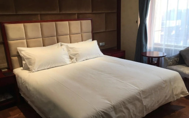 Shenyang Suisse Place Hotel Residence