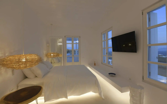 The Ammonite Resort – Adults Only