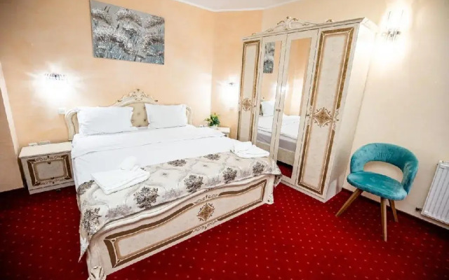 Artemis Villa
