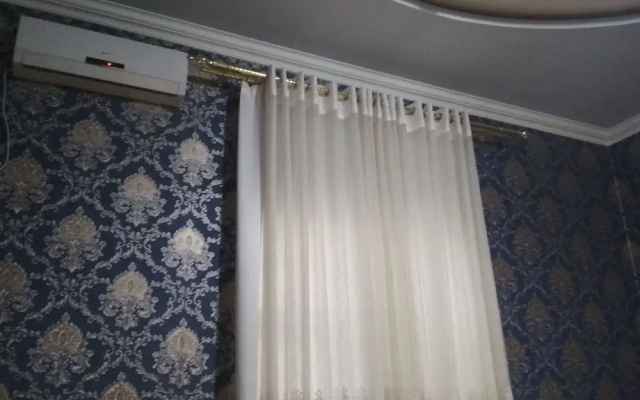 Отель May Weather