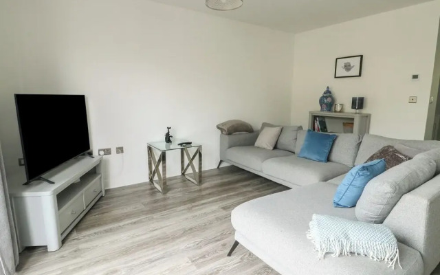 3 Parc Delfryn