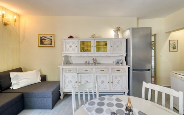 Garden apartment