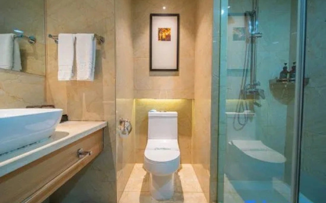 Jilong Hotel