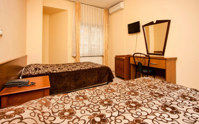 Art' Otel