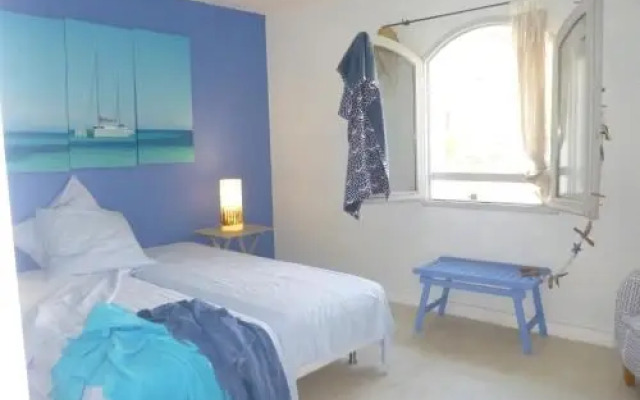 Calvi, Maison de charme, Jardin, plage 150 mètres.