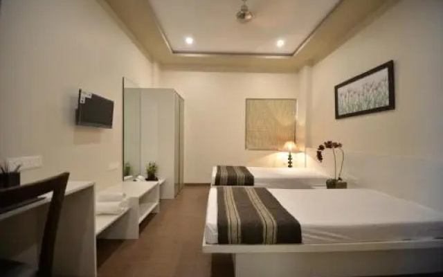 Naman Hotel