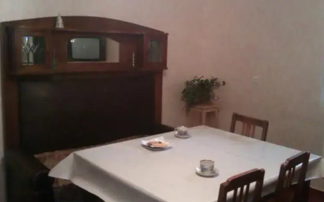 Gutani Holiday Home