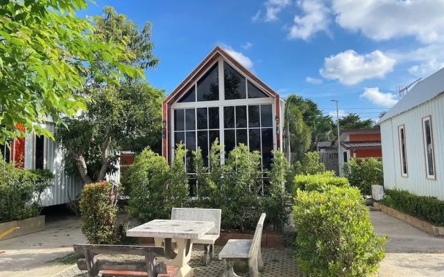 Oh Taley Resort