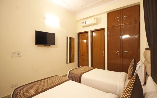 Cosy Tree Rooms by OYO Rooms