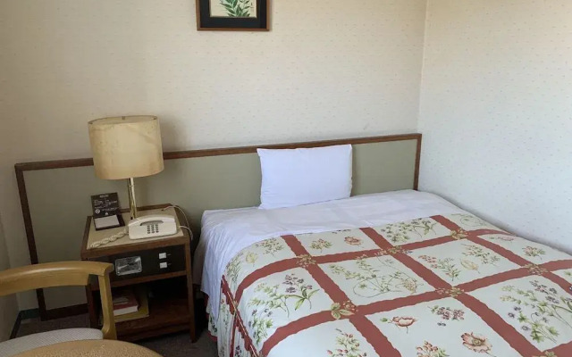 HOTEL FUJi TORiiGATE