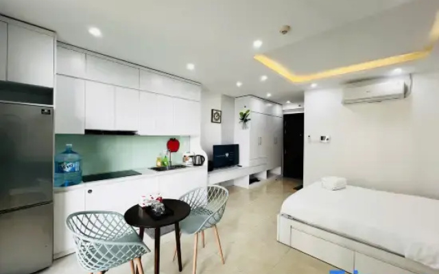 Lina – Stay, Work & Relax | Vinhomes D’Capitale