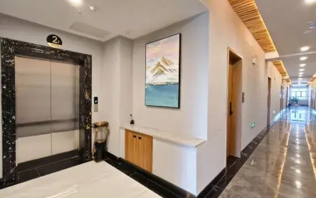Qiutang Yinfu Hotel