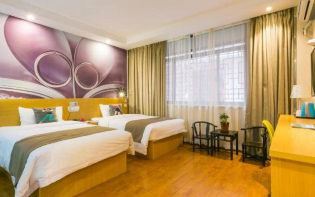 Shanghai Green River South Hotel (Pudong Airport Branch)
