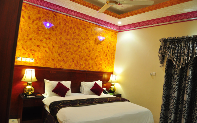 Al Bahjah Hotel