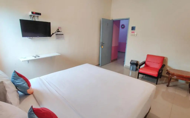 Ayuning Guest House Syariah Semarang RedPartner