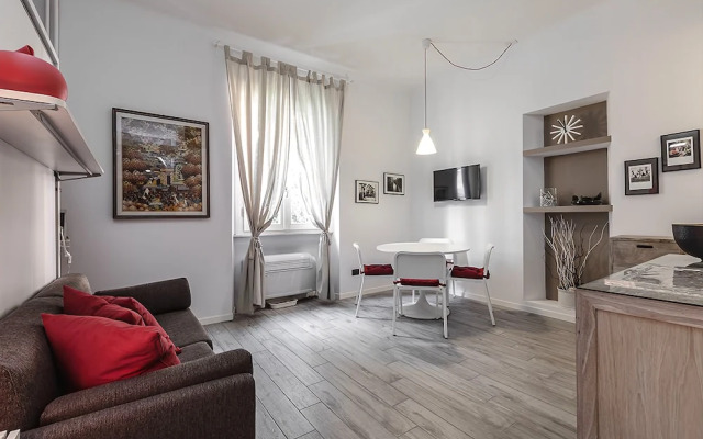 Kramer Apartment