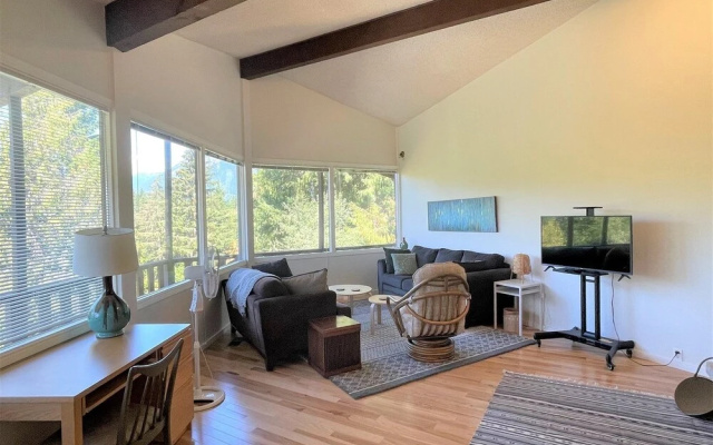 Valley View Cabin