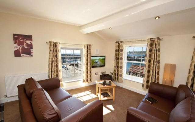 Harbourside Apartments