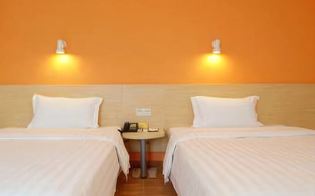 7 Days Inn