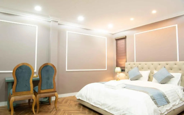 The Alcove Apartments