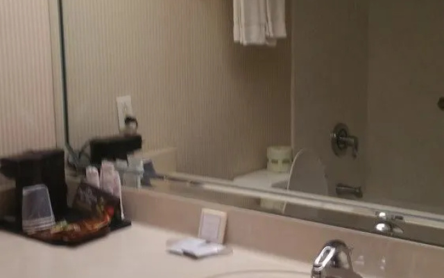 Clarion Hotel Downtown