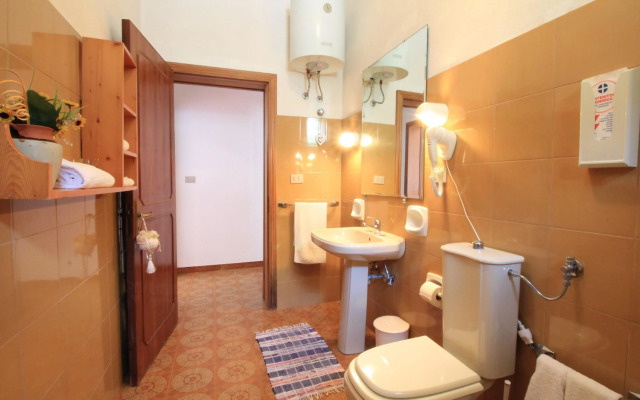 Gabbiano Pool Residence