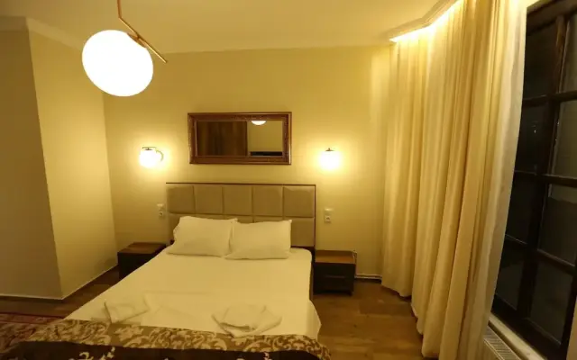 Hotel Edi Imperial