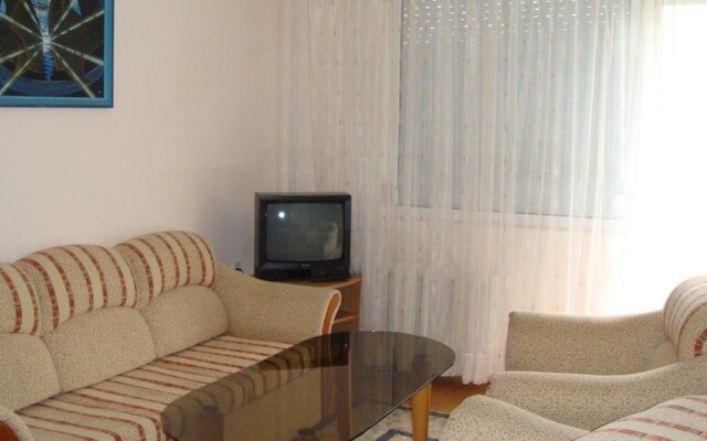 Отель Zhiva Voda Balneohotel Болгария, Сливен - отзывы, цены и фото номеров - забронировать отель Zhiva Voda Balneohotel онлайн комната для гостей