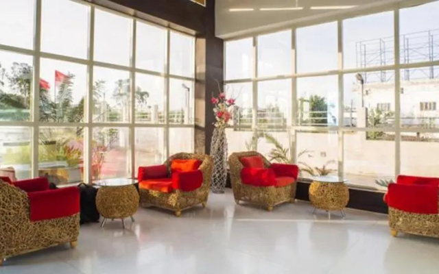SRS Lakshay Hotel