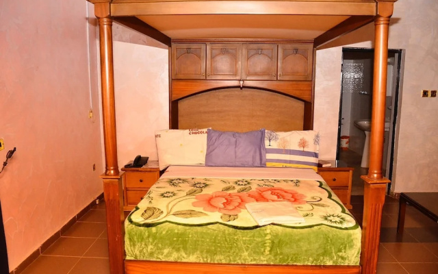 BBS Diamond Suites