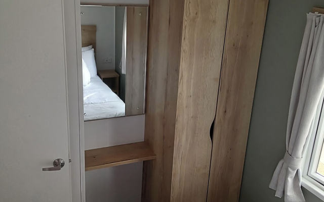 Caravan Thorness Bay Holiday Park