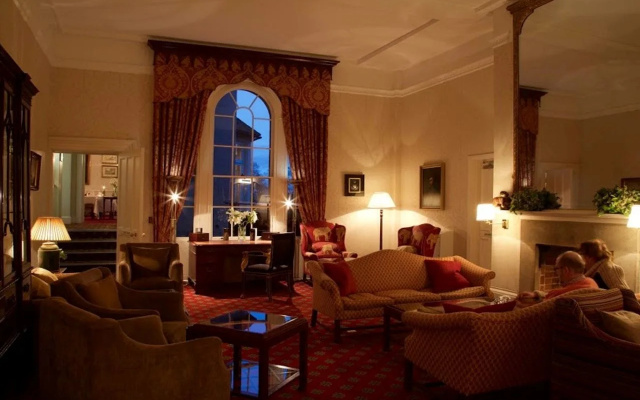 Flitwick Manor