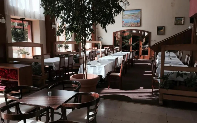 Hotel Grand Matej