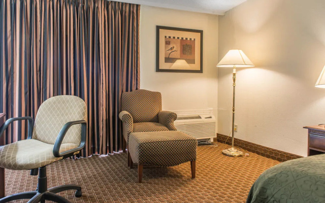Quality Inn Brookville