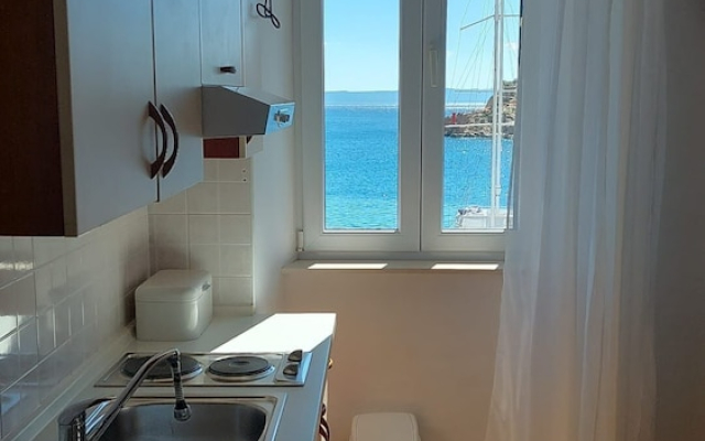 Apartment Port