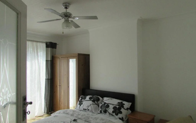 St Mildreds Rooms