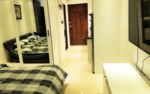 11th Floor Studio at View Talay 1