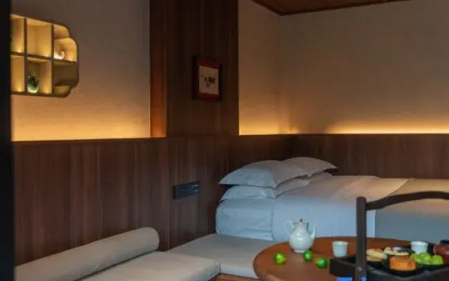 Changsha Pushe Minsu (Changsha Wuyi Square IFS Branch)