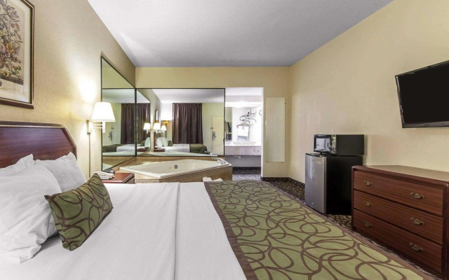 Quality Inn Johnson City near Downtown