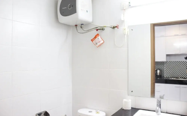 Relaxing Studio near ITB at Beverly Dago Apartment