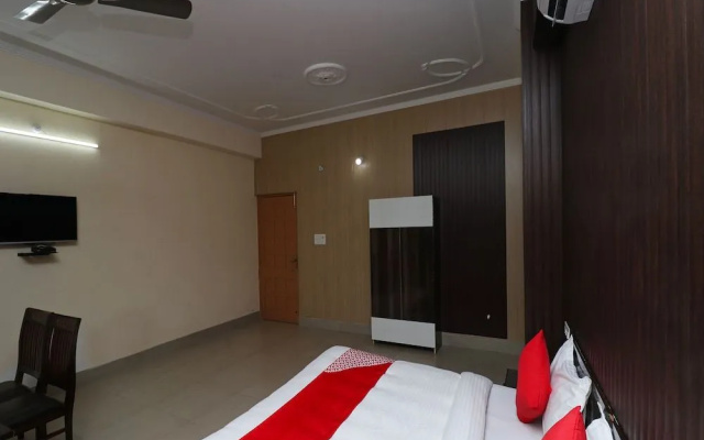 OYO 29383 Hotel Heaven Heights
