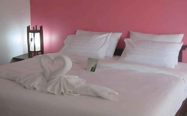 Baan Klang Noen Apartment